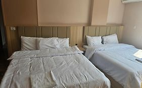 Pyramids Express Hotel
