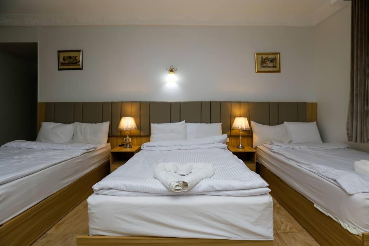 Pyramids Express Hotel Cairo Exterior photo